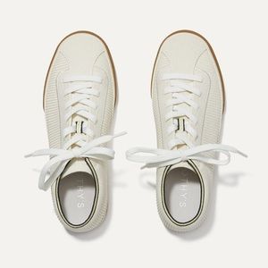 Rothy’s The Lace Up Sneakers Vanilla EUC
